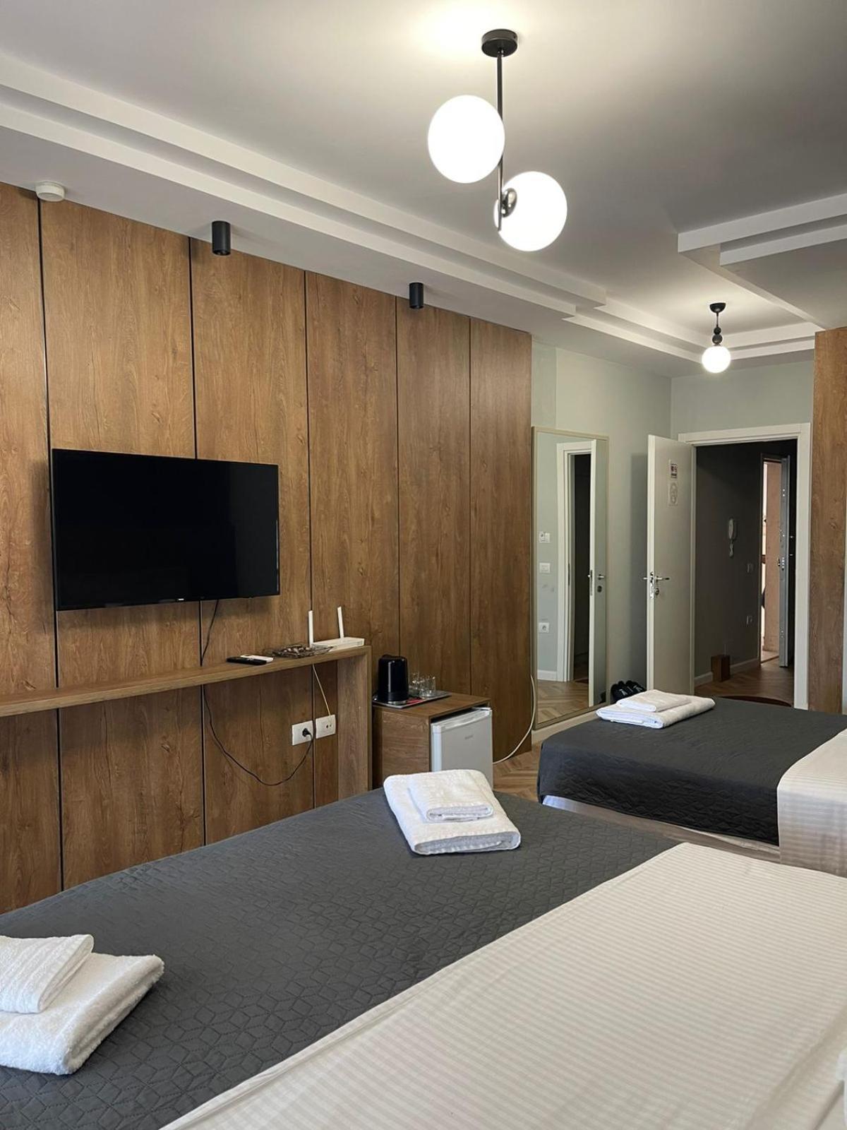 Your Apart Hotel Tirana Kültér fotó
