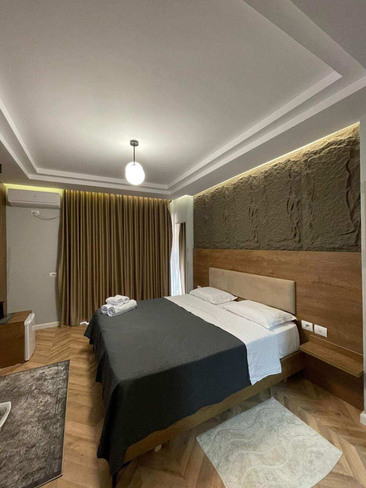 Your Apart Hotel Tirana Kültér fotó